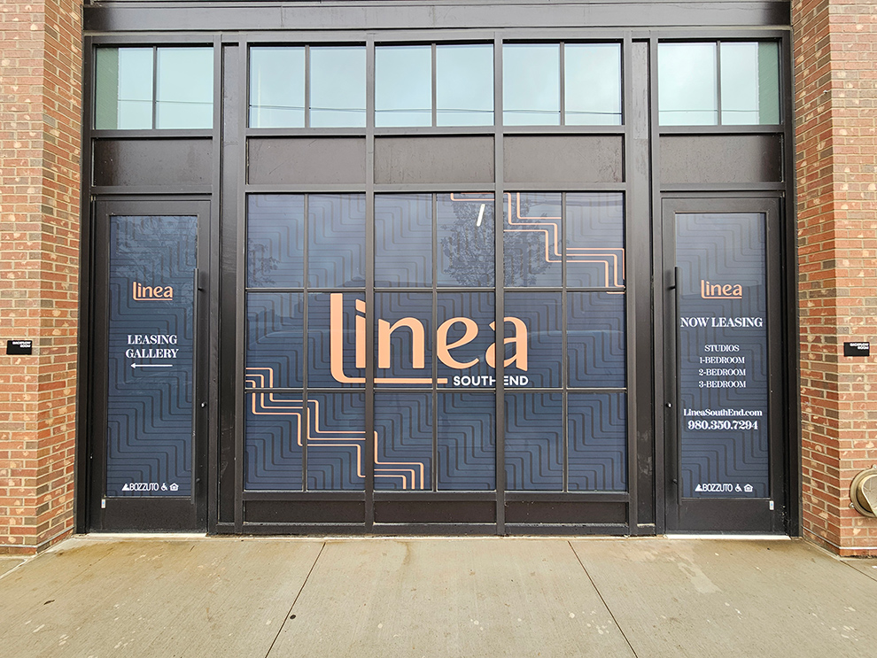 Storefront Graphics in Orlando, FL