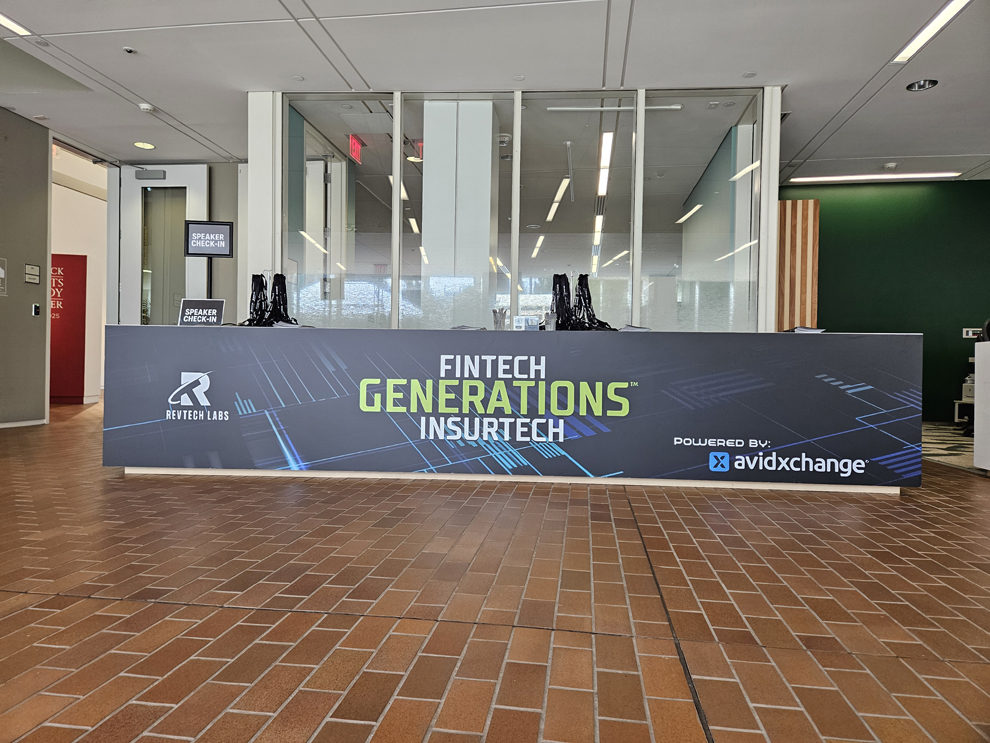 Custom trade show displays with modular signage in Orlando, FL