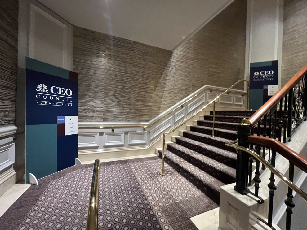 Portable trade show displays with custom signage in Richmond, VA