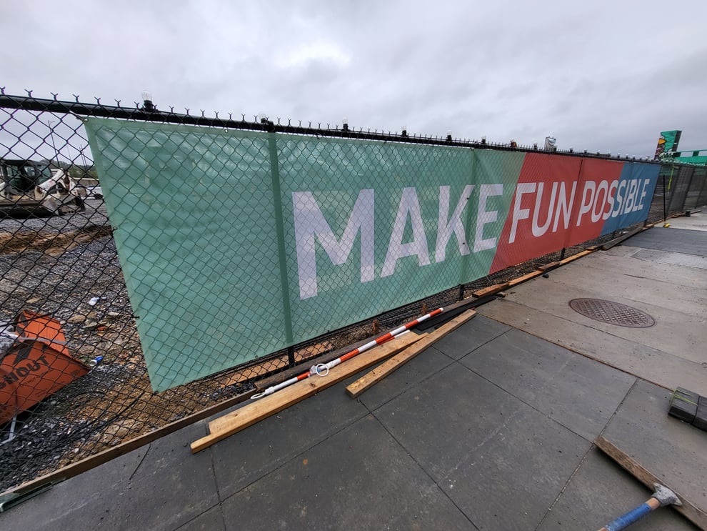 Construction site mesh fence wraps and vinyl banners in Greensboro, NC